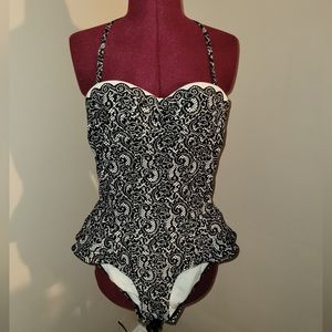 DKNY One Piece Swimsuit, Black and White, Size 4